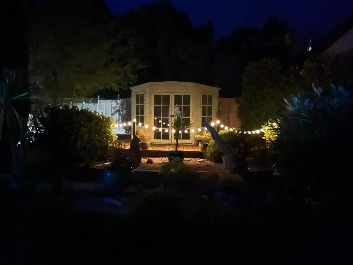 Coastal Garden Annex With Log Fire & Summer House Aberporth Ngoại thất bức ảnh